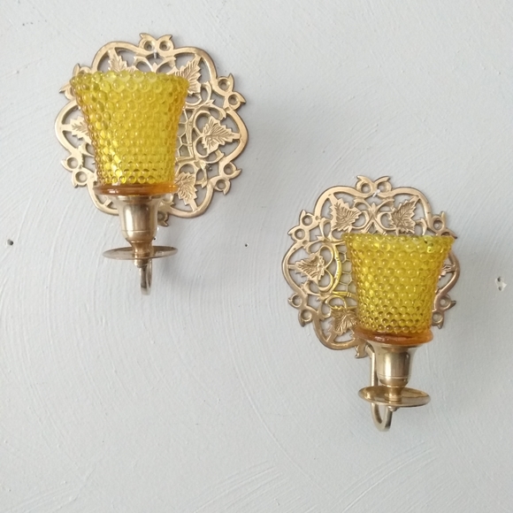 Brass Ornate Leaves honeycomb wall Candleholders - Picture 12 of 15